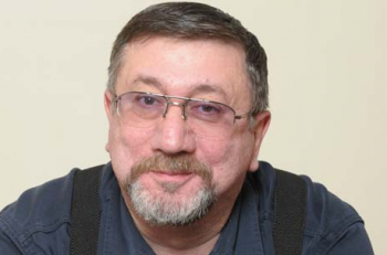С Днем Рождения поздравляем заслуженного артиста РФ и заведующего труппой - Сергея Тонгура