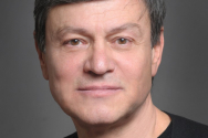 /news/segodnya-den-rozhdeniya-otmechaet-teatralnyy-rezhisser-mikhail-bychkov/