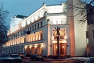 /news/spektakl-vash-chekhov-na-gastrolyakh-v-nizhnem-novgorode/
