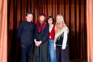 /news/v-ramkakh-proekta-teatr-v-shkole-nashi-aktery-i-grimer-mariya-maksimova-posetili-shkolu-627/