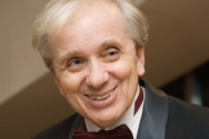 /news/evgeniy-steblov-laureat-premii-goroda-moskvy-v-oblasti-teatralnogo-iskusstva/