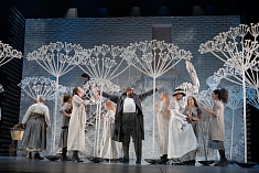 /news/pamyati-igorya-zolotovitskogo-video-spektaklya-po-pese-mikoly-kulisha-blazhennyy-ostrov/