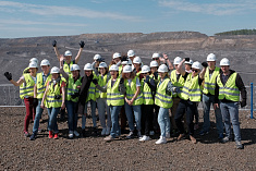 /news/gastroli-v-kemerovo-ekskursiya-na-ugolnyy-razrez-kuzbassa/