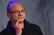 /news/adolf-shapiro-stal-laureatom-premii-zolotaya-maska/