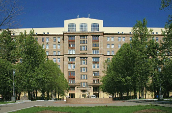 Сегодня артисты нашего театра посетили Государственный медицинский центр им. А.И. Бурназяна 