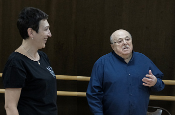 Сегодня мастер-класс по сценической речи для актеров Et Cetera провела Елена Ласкавая