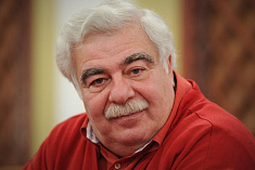 /news/pozdravlyaem-s-dnem-rozhdeniya-generalnogo-prodyusera-et-cetera-davida-smelyanskogo/