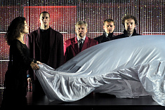 /news/zamena-spektaklya-moya-zhizn-16-marta-na-spektakl-tsiniki/