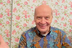 /news/pozdravlenie-ot-narodnogo-artista-rf-aleksandra-filippenko-ko-dnyu-rozhdeniya-teatra-et-cetera/