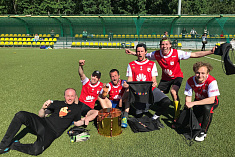 /news/futbolnyy-turnir-ermolova-cup-s-uchastiem-komandy-et-cetera/