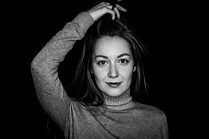 /news/my-prodolzhaem-rubriku-odin-den-s-artistom-anastasiya-shumilkina/