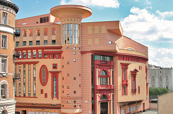 Дому «ET CETERA» - 20 лет!