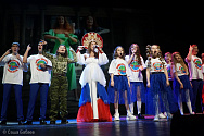/news/v-teatre-et-cetera-sostoyalsya-blagotvoritelnyy-festival-tvoi-talanty-tak-nuzhny-planete/