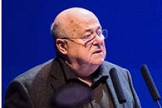 /news/rech-aleksandra-kalyagina-na-uralskom-teatralnom-forume/