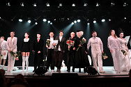 /news/s-pervym-dnem-premery/
