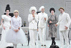 /news/premernye-spektakli-eto-tak-esli-vam-tak-kazhetsya-budut-sygrany-v-ramkakh-biennale-teatralnogo-isku/