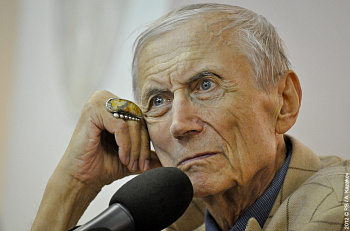 Ушел из жизни Евгений Евтушенко. Слово Александра Калягина о легендарном поэте