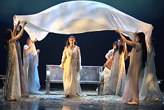 /news/zamena-16-i-17-marta-vmesto-spektaklya-serdtse-ne-kamen-sostoitsya-spektakl-dekameron-lyubov-vo-vrem/