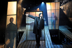 /news/premera-spektaklya-ostorozhnobasni-sostoitsya-12-aprelya/