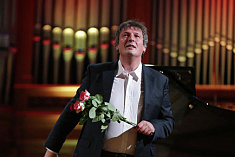 /news/ria-novosti-pianist-boris-berezovskiy-nuzhno-chto-to-novoe-nelzya-ostanavlivatsya/