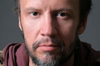 Сегодня День Рождения отмечает актер "Et Cetera" Антон Пахомов