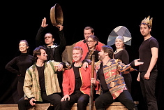 /news/v-et-cetera-sostoyalsya-pokaz-samostoyatelnykh-rabot/