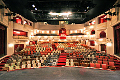 /news/abonement-na-spektakli-et-cetera-sezon-2018-2019/