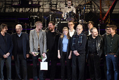 /news/robert-sturua-i-adolf-shapiro-laureaty-premii-festivalya-biennale-teatralnogo-iskusstva/