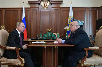 Владимир Путин встретился с Александром Калягиным