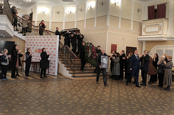 Прощание с актером Петром Смидовичем