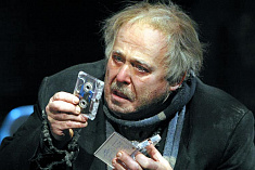 /news/videotranslyatsiya-arkhivnykh-spektakley-et-cetera-poslednyaya-zapis-kreppa-s-bekketa/